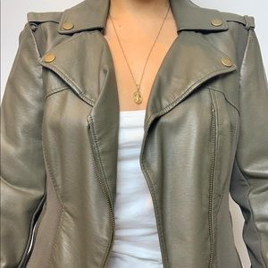 Green Jacket for the steal! BUY NOW !!! 🐍